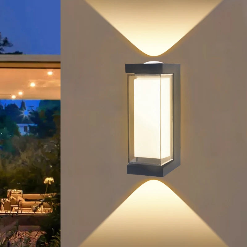 Moderne LED Væglampe | Vandtæt Udendørs Op- og Nedadrettet Væglampe