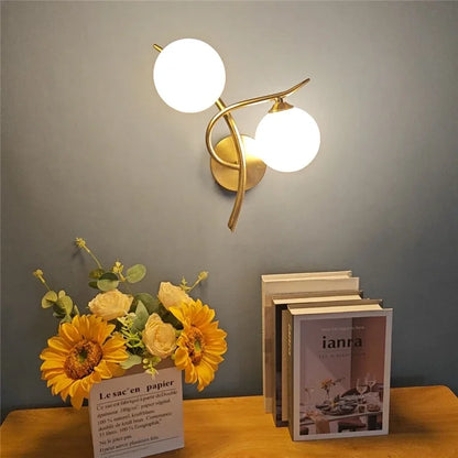 Lunara Væglampe | Nordisk Dobbelt Globus LED Design