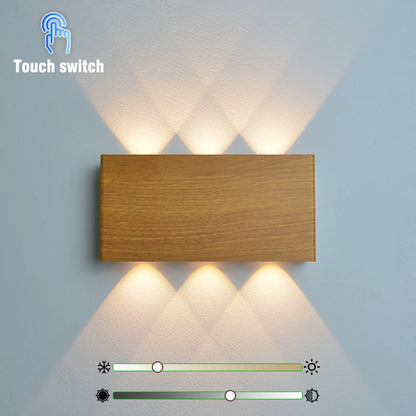 LumiBlock Genopladelig Væglampe | Minimalistisk Træstrukturdesign