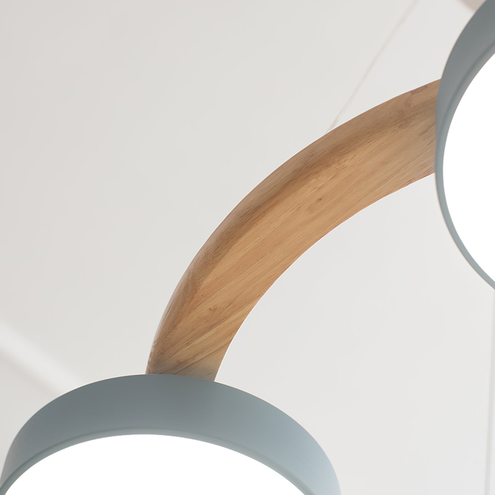 Sienna Bird Round Chandelier | Modern Nature-Inspired LED Ceiling Light