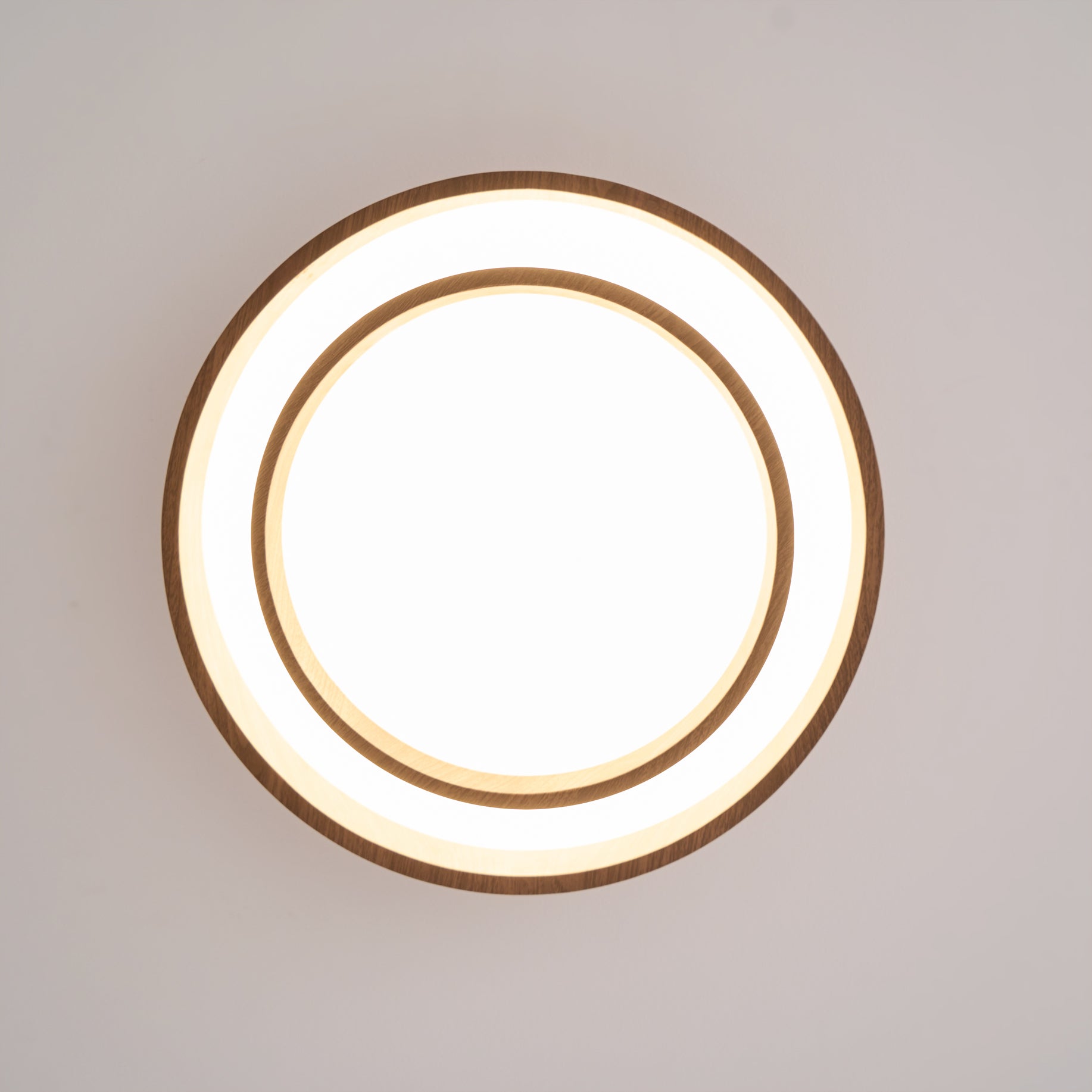Vaako Ceiling Lamp | Walnut Finish LED Ceiling Light