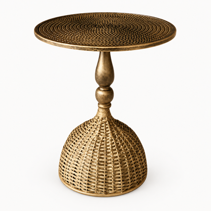 Mesa auxiliar em metal entrançado, elemento decorativo, redonda, com padrão vazado