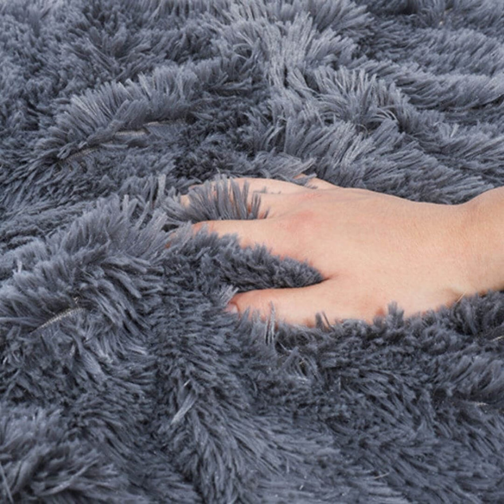 Anxiety Relieving Fluffy Soft Pet Blanket Cozy Design - Image 2