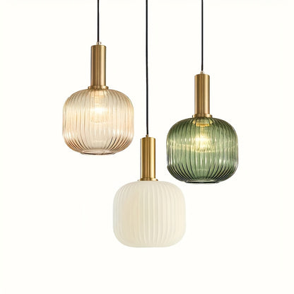 Moderne gestreifte Glas-Pendelleuchte | Messing & gerippter Glasschirm