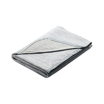 Cooling Blanket Summer Lightweight Breathable Bed Cover - Image 1