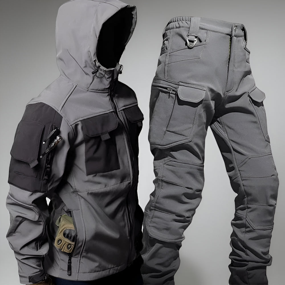 Giacca e pantaloni tattici da uomo per esterni, robusti, con molte tasche e cappuccio