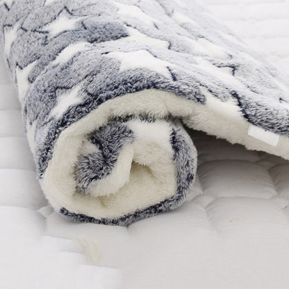 Dog Blanket Soft Plush Cozy Pet Throw Soft Blanket - Image 3