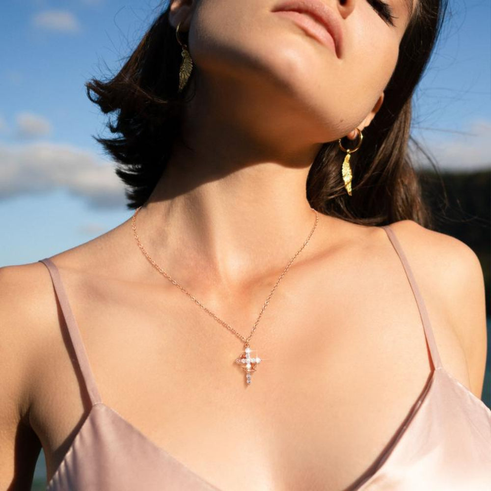 Collana con Ciondolo Croce Corona Regalo Gioiello Fede Festa della Mamma