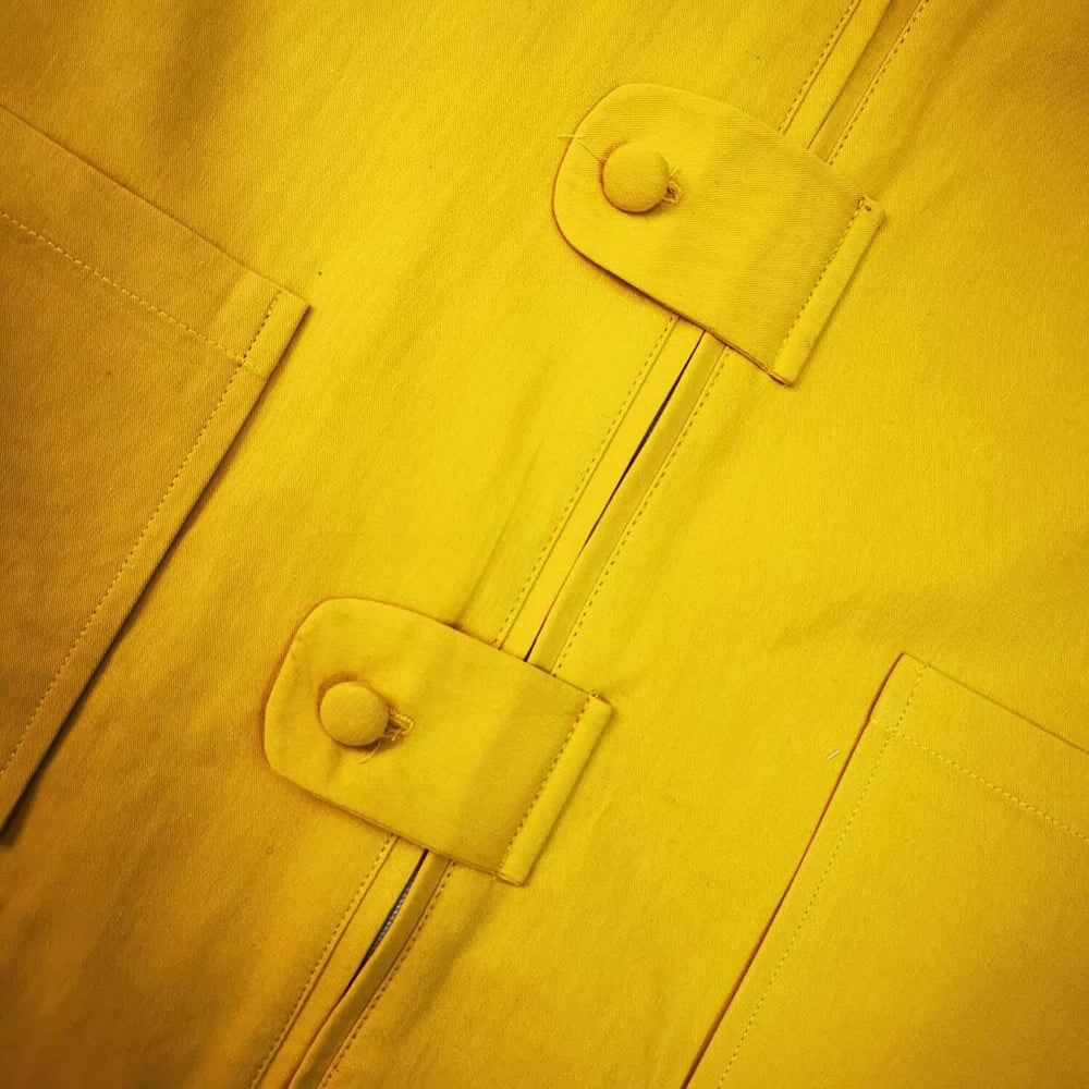 Halloween Costumes Yellow Raincoat Hooded Design - Image 6