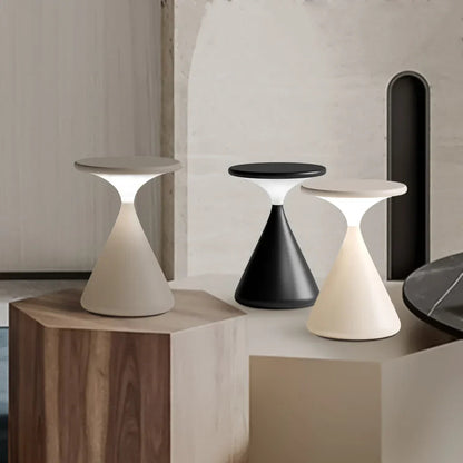 Lampada da tavolo wireless Aurora | Design a clessidra