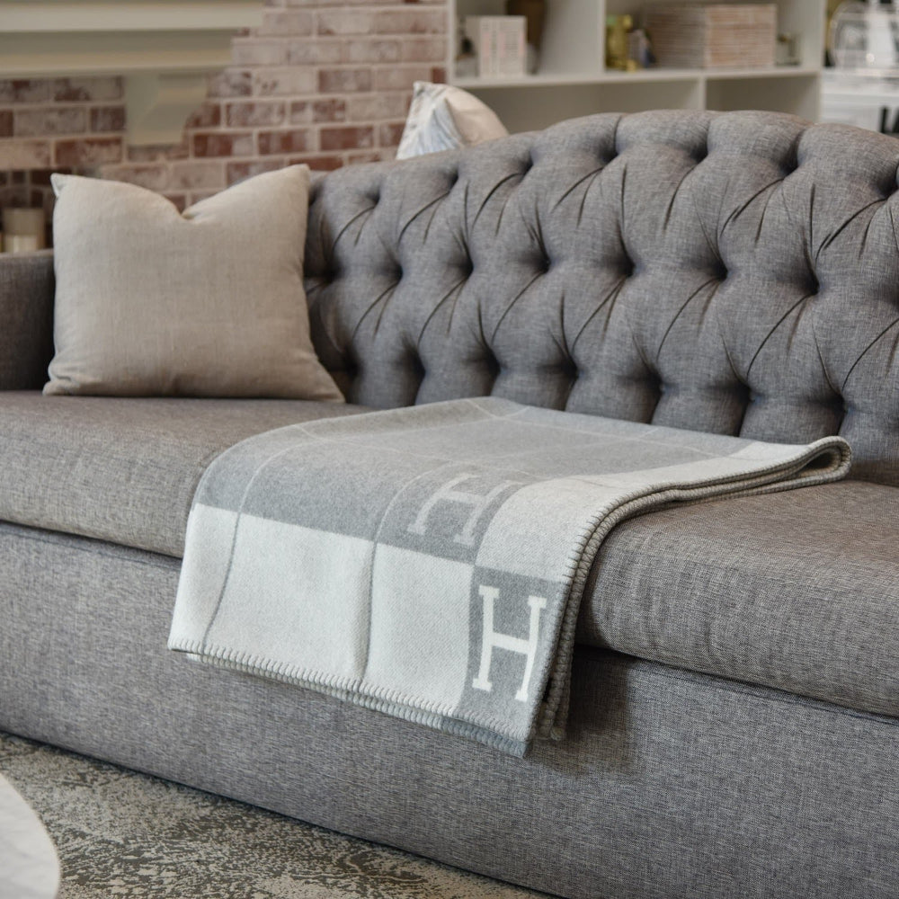 Luxury Blanket Soft Throw Cashmere Plush Oversized - Image 4