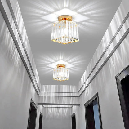 Krystallysekrone | Elegant lampe til gang og korridor