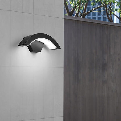 Lumină de perete modernă pentru exterior | Corp LED rezistent la apă IP65