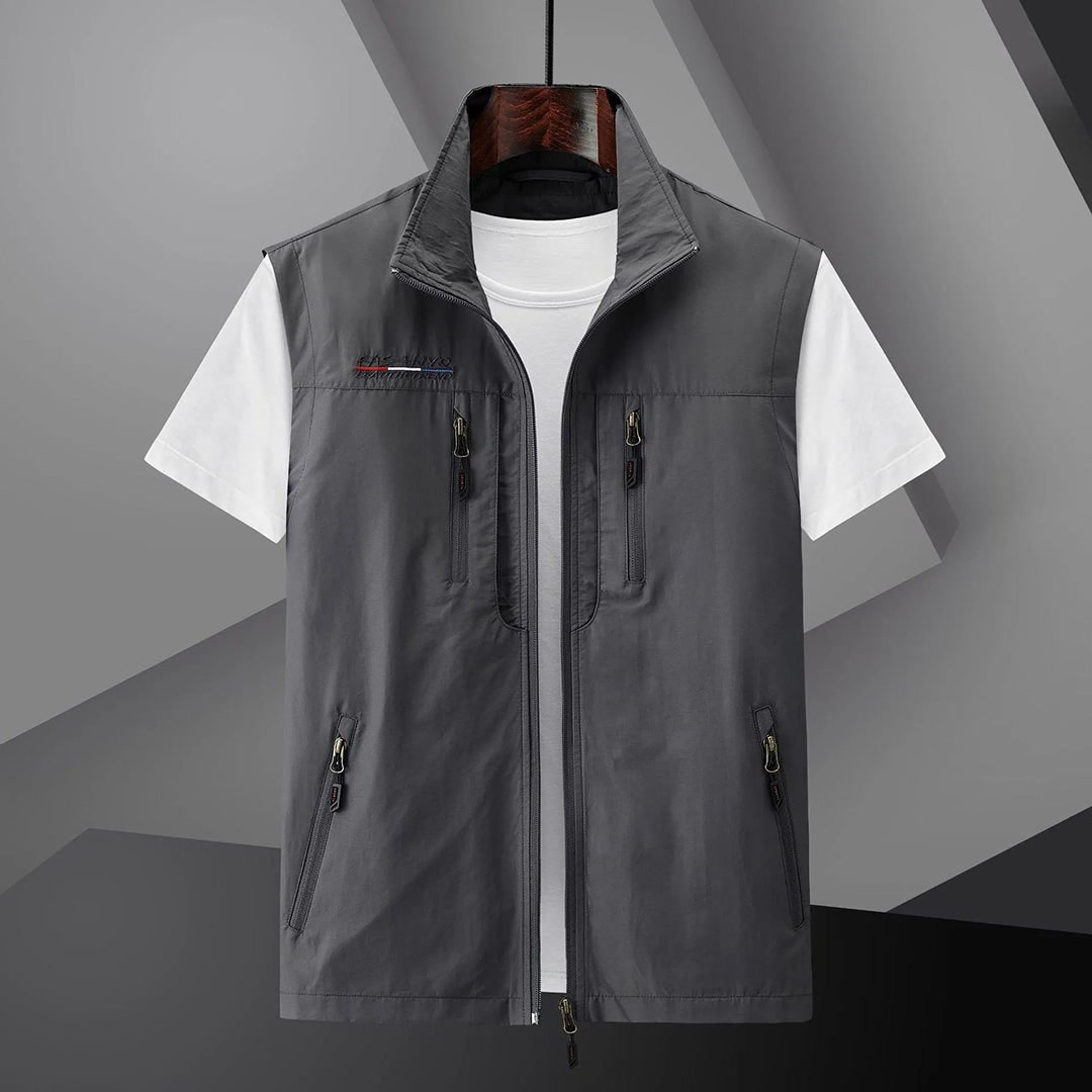 Men's Travel Vest Water-Resistant | Outdoor Activities - Image 3