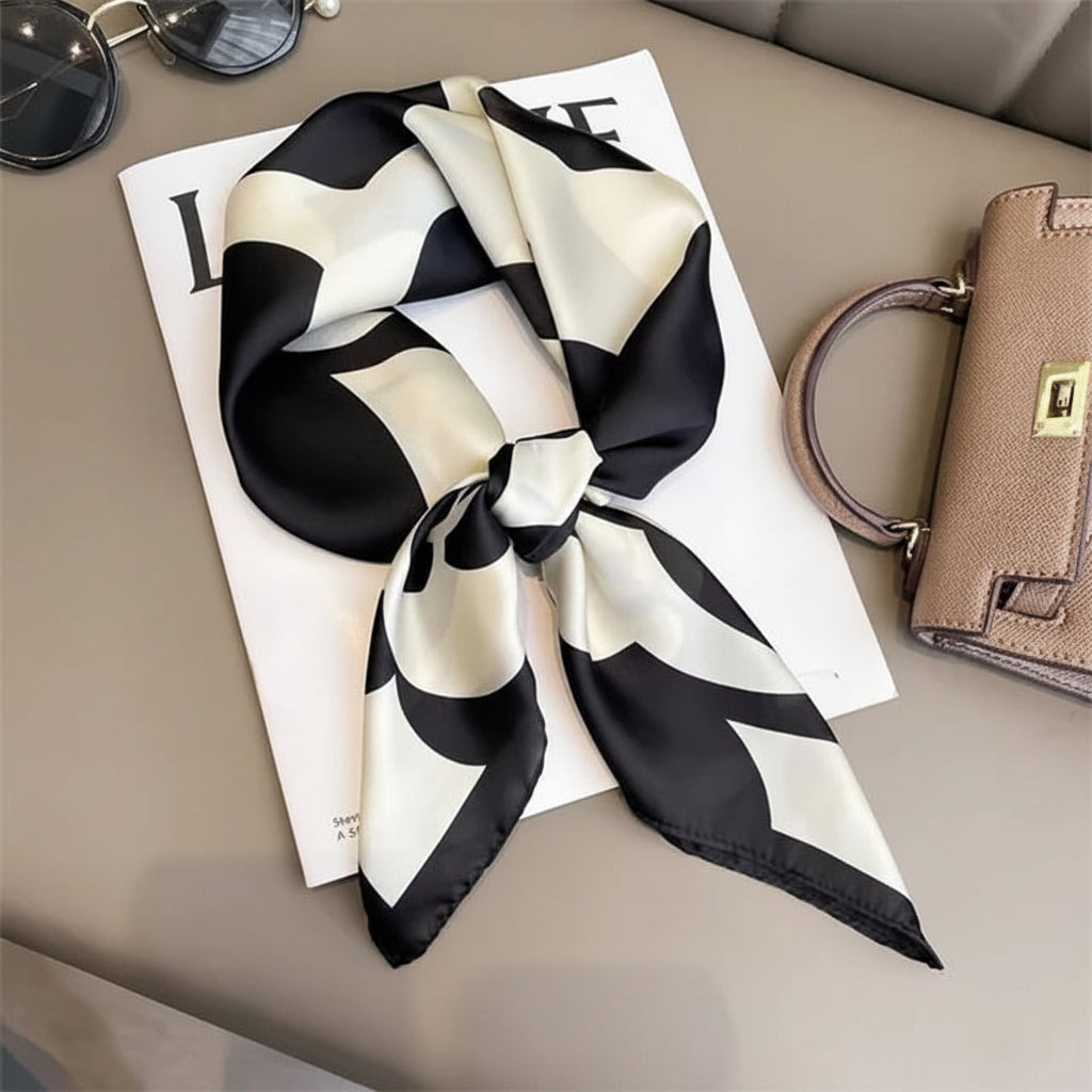 Women's Fashion Scarf Timeless Design - Image 2